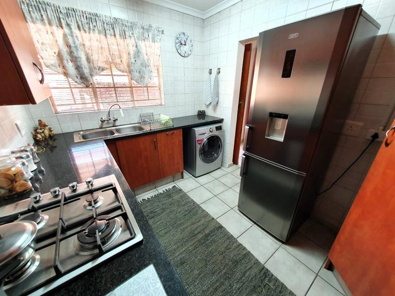 3 Bedroom Property for Sale in Annlin Gauteng