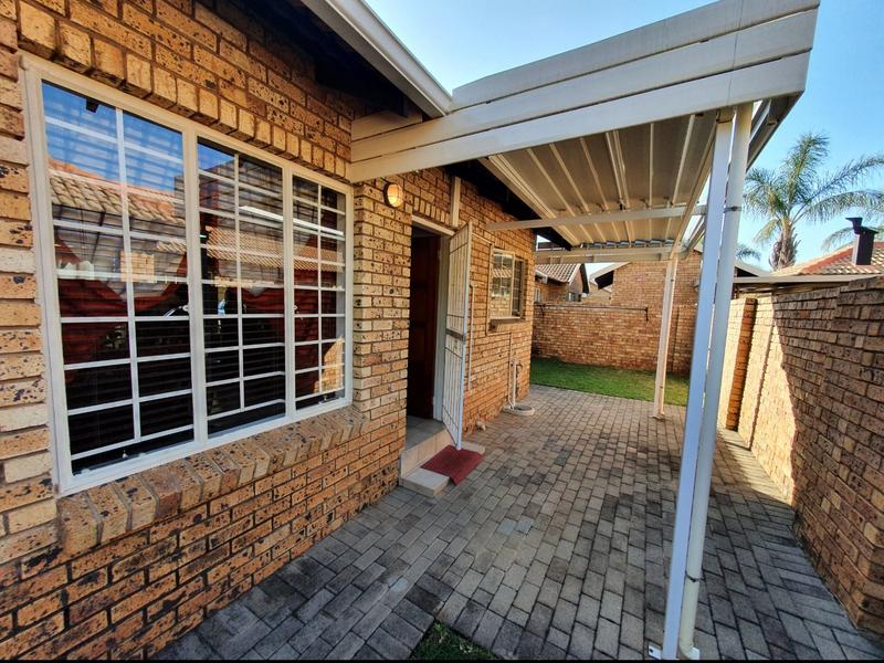 3 Bedroom Property for Sale in Annlin Gauteng