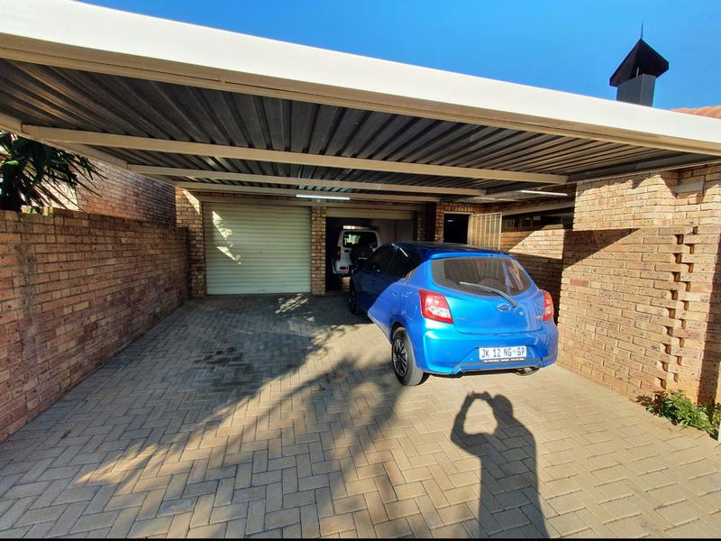 3 Bedroom Property for Sale in Annlin Gauteng