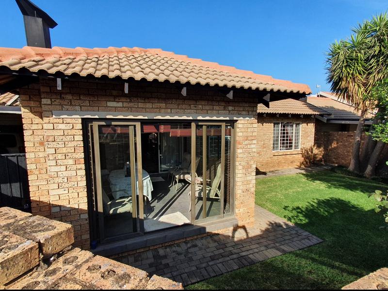 3 Bedroom Property for Sale in Annlin Gauteng