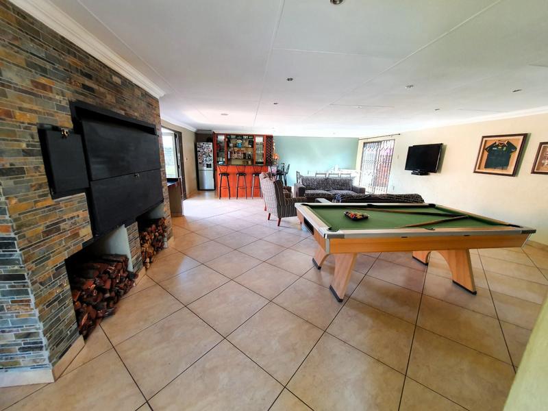 4 Bedroom Property for Sale in Doornpoort Gauteng
