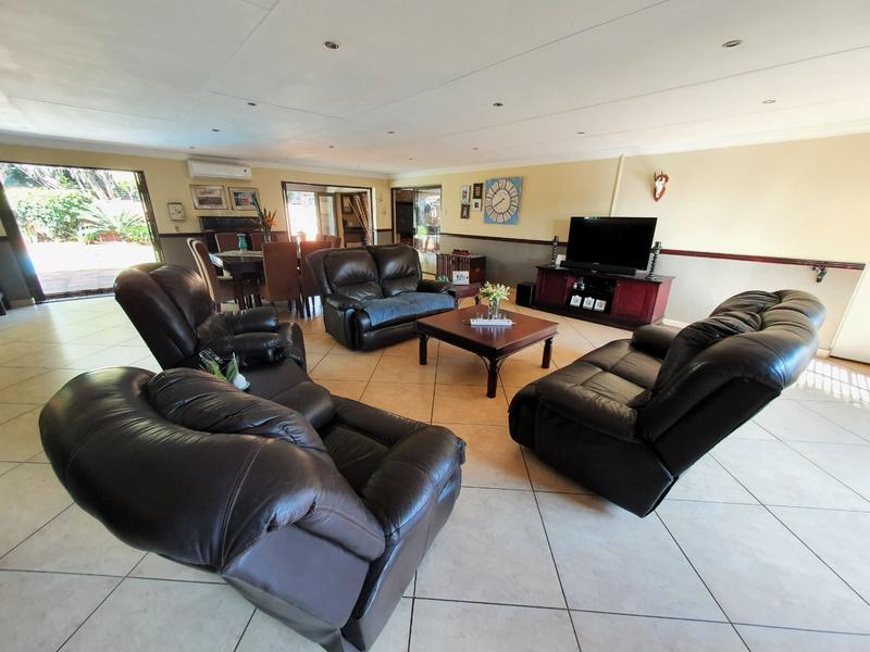 4 Bedroom Property for Sale in Doornpoort Gauteng