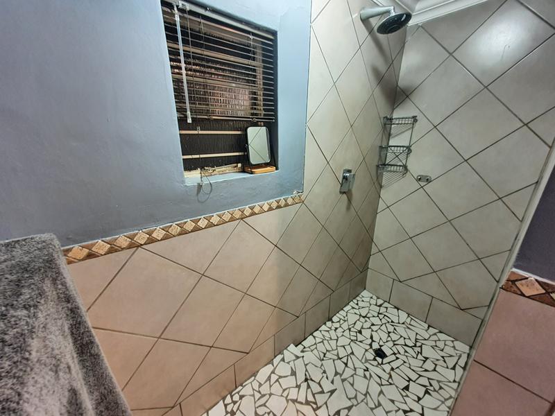 4 Bedroom Property for Sale in Doornpoort Gauteng