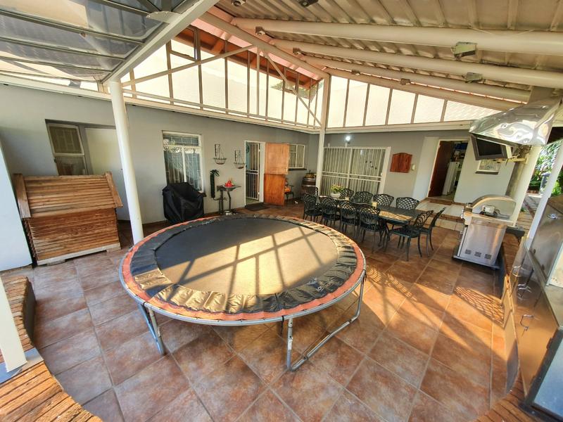 3 Bedroom Property for Sale in Magalieskruin Gauteng
