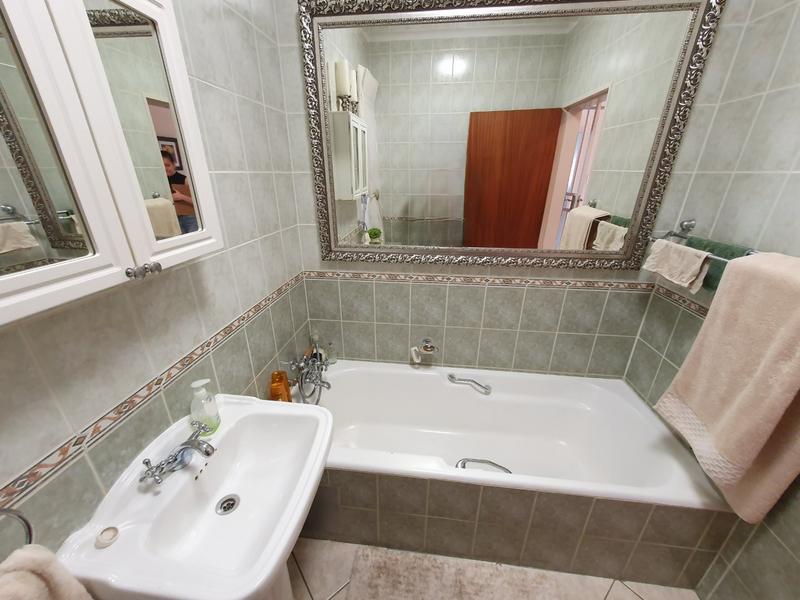 3 Bedroom Property for Sale in Magalieskruin Gauteng