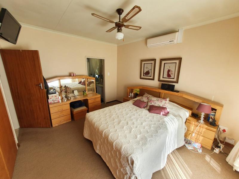 3 Bedroom Property for Sale in Magalieskruin Gauteng
