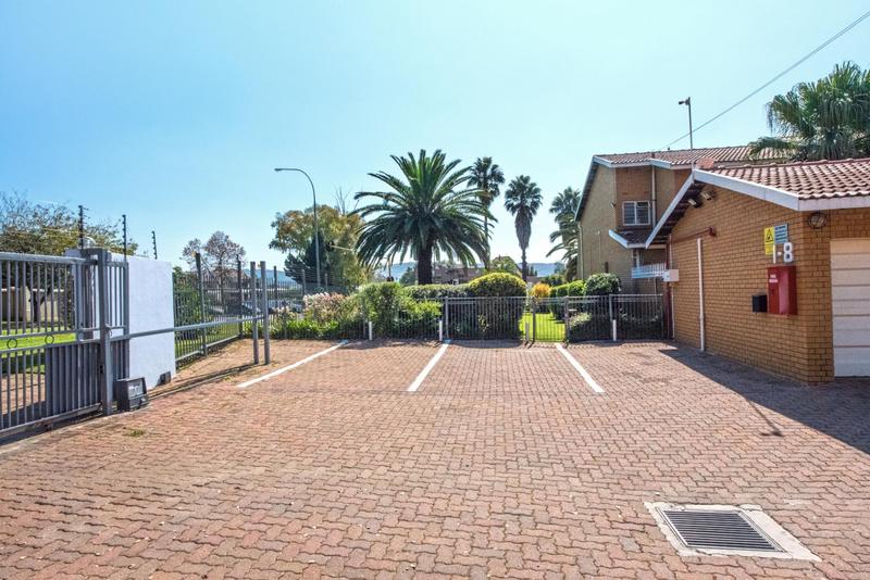 3 Bedroom Property for Sale in Bedford Gardens Gauteng