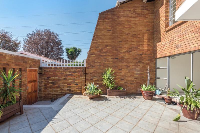 3 Bedroom Property for Sale in Bedford Gardens Gauteng