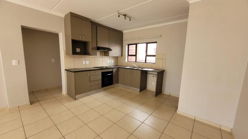 To Let 2 Bedroom Property for Rent in Barbeque Downs Gauteng