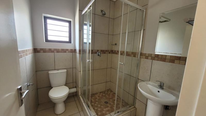 To Let 2 Bedroom Property for Rent in Barbeque Downs Gauteng