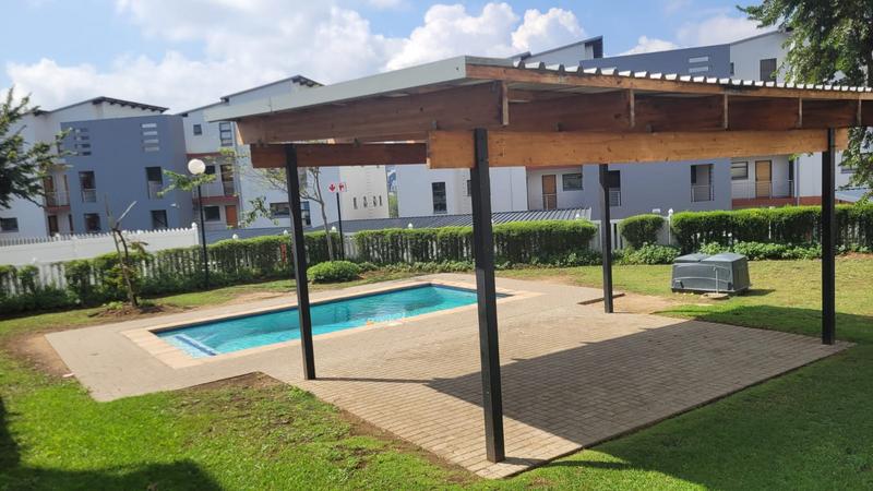 To Let 2 Bedroom Property for Rent in Barbeque Downs Gauteng