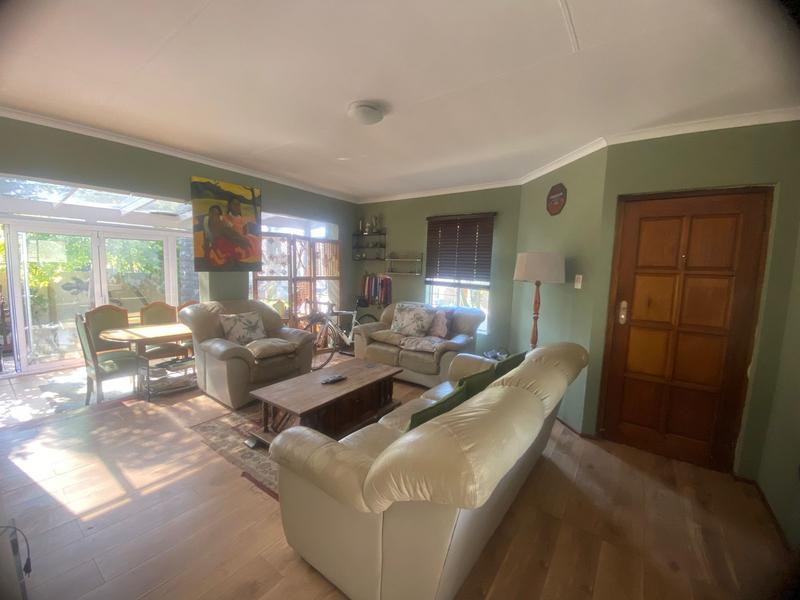 2 Bedroom Property for Sale in Woodmead Gauteng