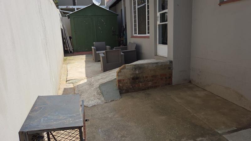 2 Bedroom Property for Sale in Buccleuch Gauteng