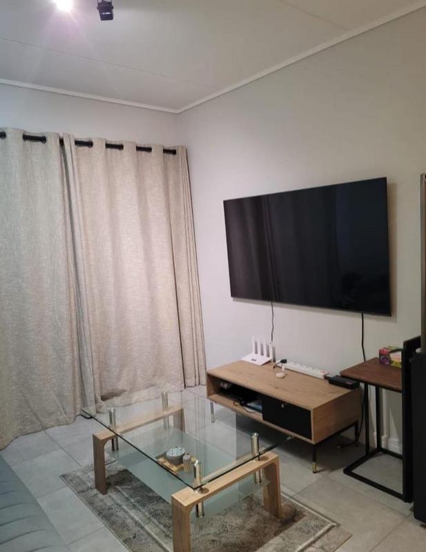 To Let 1 Bedroom Property for Rent in Waterfall Gauteng