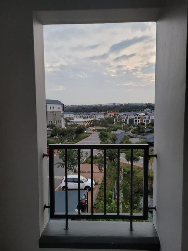 To Let 1 Bedroom Property for Rent in Waterfall Gauteng