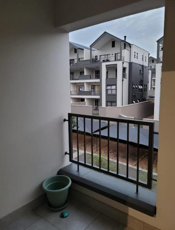 To Let 1 Bedroom Property for Rent in Waterfall Gauteng