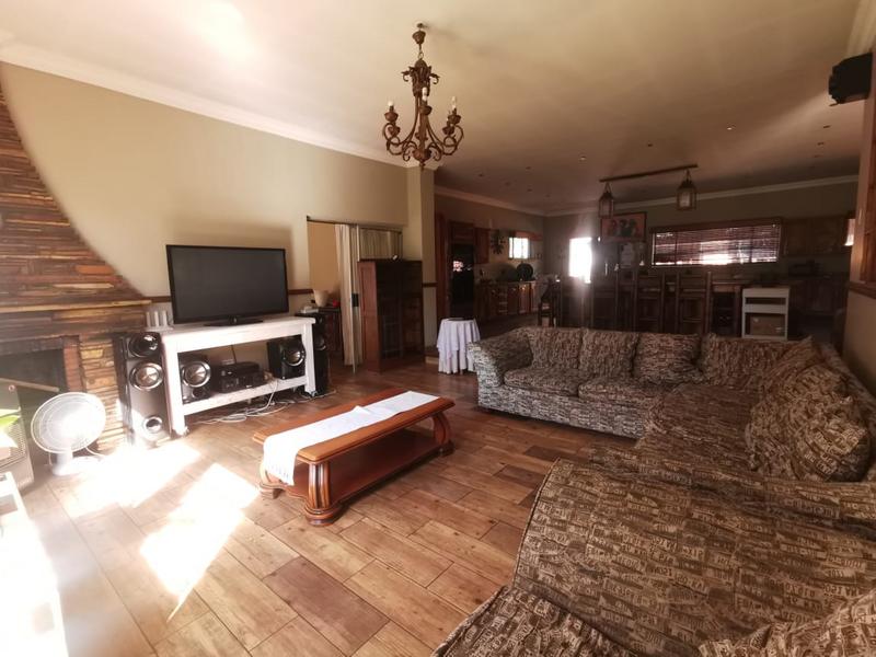 4 Bedroom Property for Sale in Casseldale Gauteng