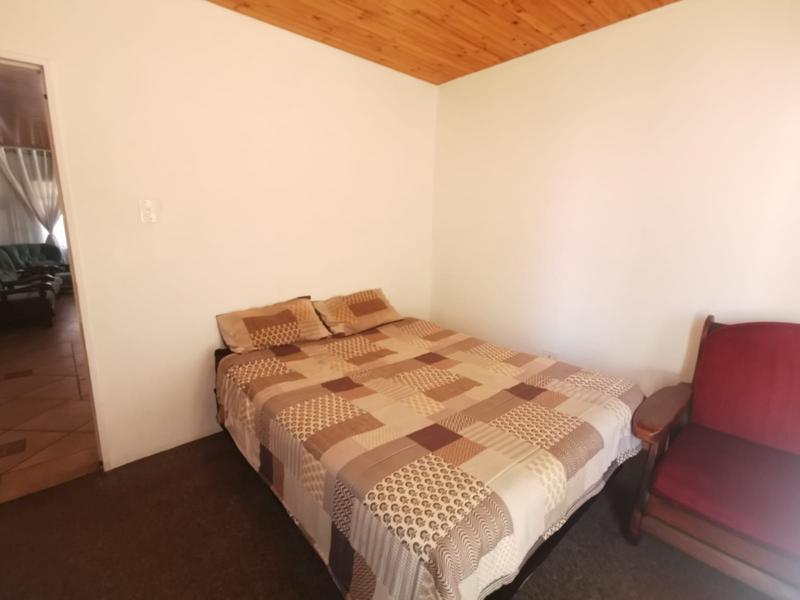 4 Bedroom Property for Sale in Geduld Gauteng