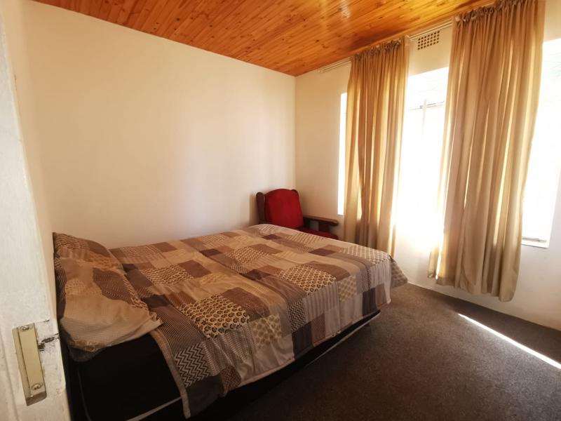 4 Bedroom Property for Sale in Geduld Gauteng