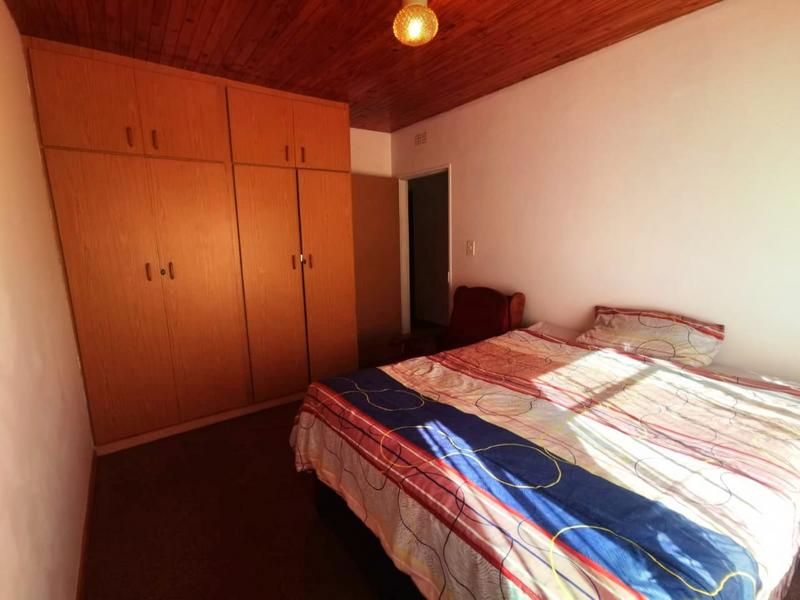 4 Bedroom Property for Sale in Geduld Gauteng