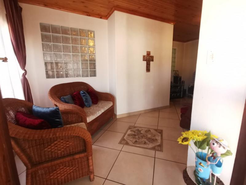 4 Bedroom Property for Sale in Geduld Gauteng