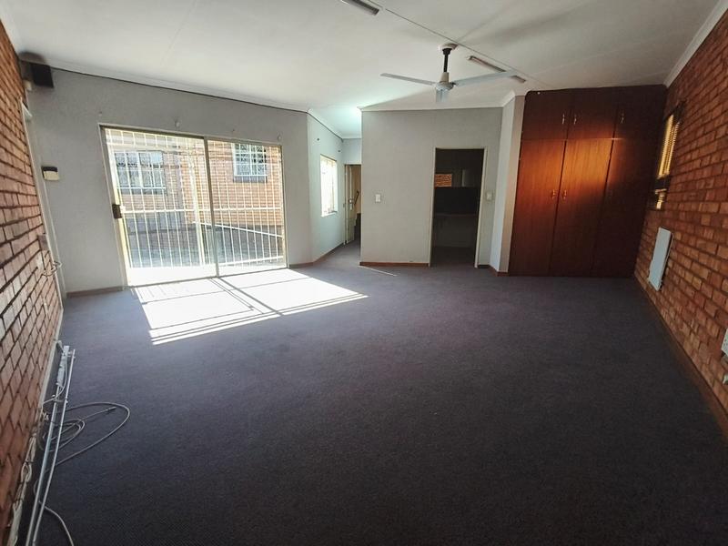 3 Bedroom Property for Sale in Petersfield Gauteng