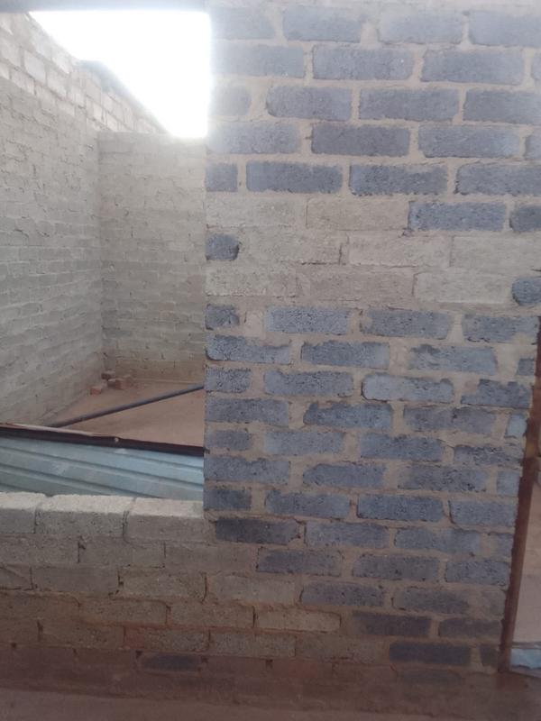 1 Bedroom Property for Sale in Olievenhoutbosch Gauteng