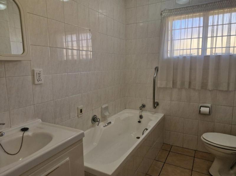 2 Bedroom Property for Sale in Equestria Gauteng