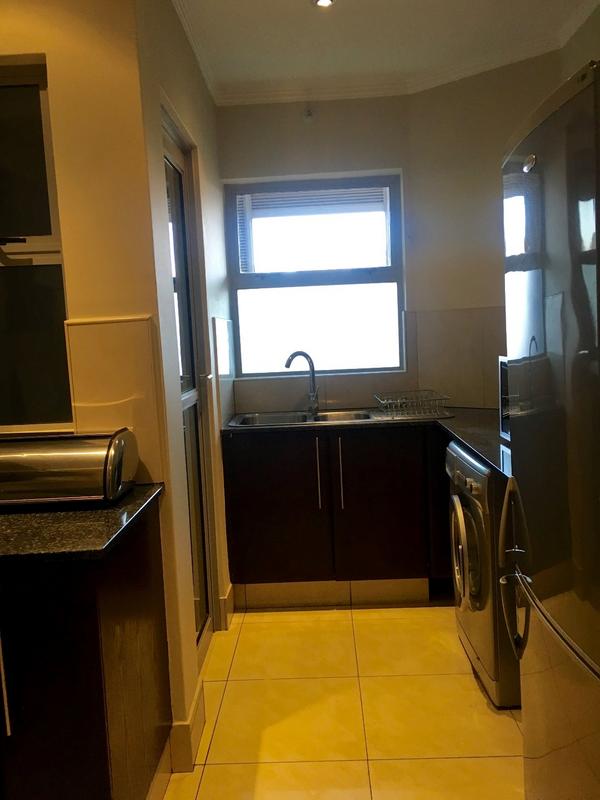 To Let 2 Bedroom Property for Rent in Sandhurst Gauteng