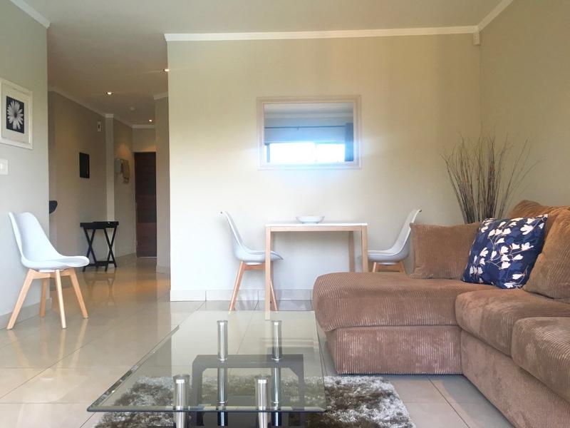 To Let 2 Bedroom Property for Rent in Sandhurst Gauteng