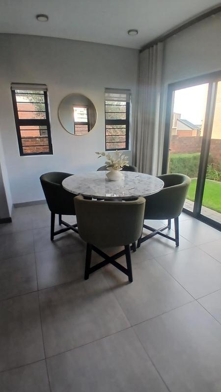 3 Bedroom Property for Sale in North Riding Gauteng