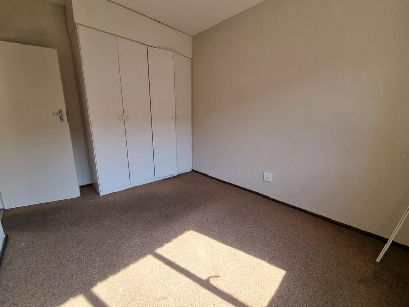 1 Bedroom Property for Sale in Carlswald Gauteng