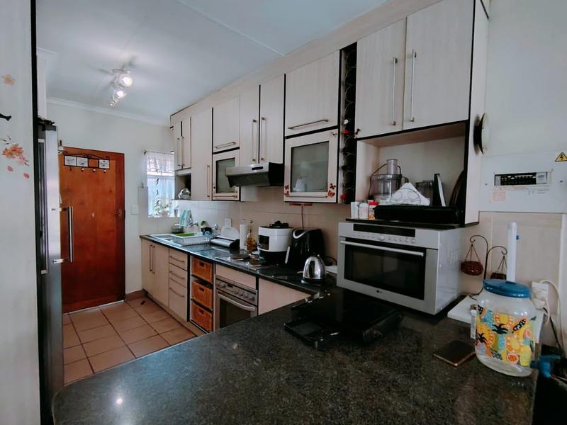 3 Bedroom Property for Sale in Wierdaglen Estate Gauteng