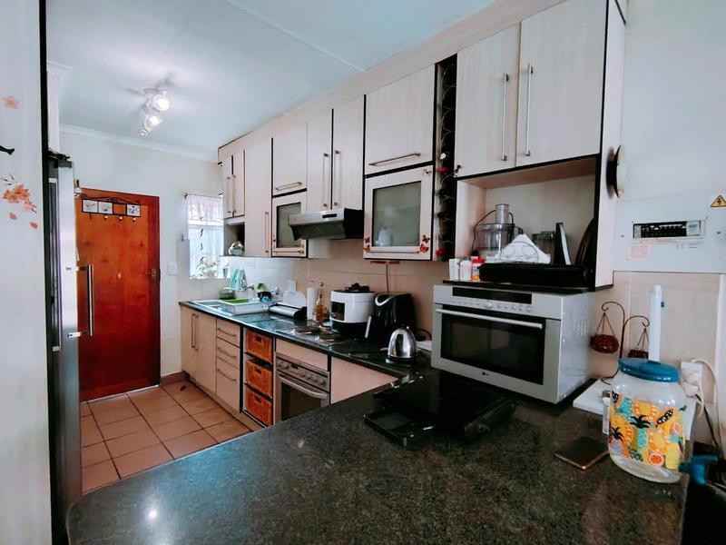 3 Bedroom Property for Sale in Wierdaglen Estate Gauteng