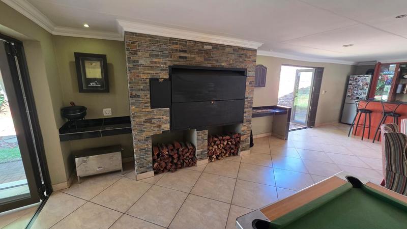 4 Bedroom Property for Sale in Doornpoort Gauteng