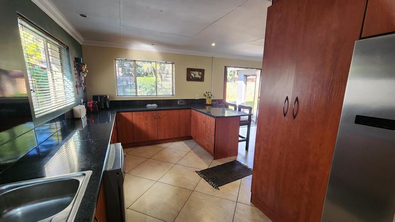 4 Bedroom Property for Sale in Doornpoort Gauteng