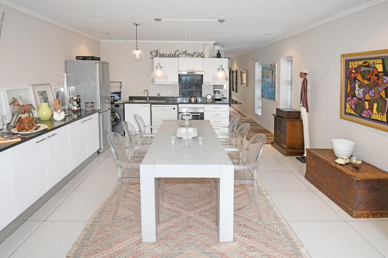 1 Bedroom Property for Sale in Hurlingham Gauteng
