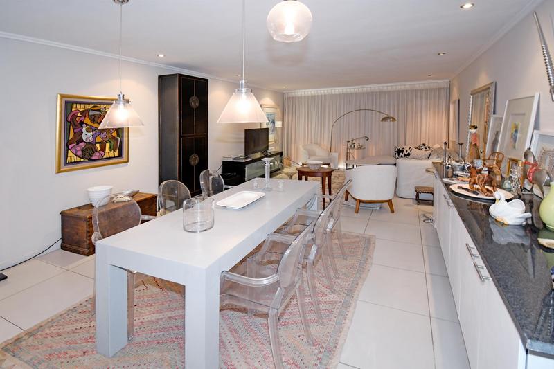 1 Bedroom Property for Sale in Hurlingham Gauteng