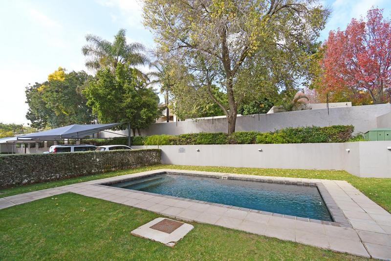 1 Bedroom Property for Sale in Hurlingham Gauteng