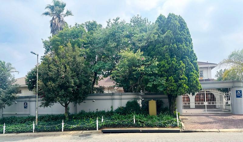 4 Bedroom Property for Sale in Bassonia Gauteng