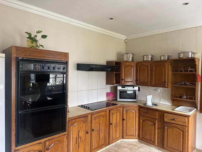 4 Bedroom Property for Sale in Bassonia Gauteng