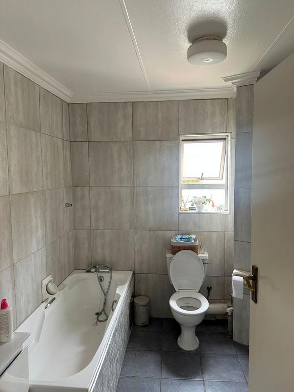 2 Bedroom Property for Sale in Bedfordview Gauteng