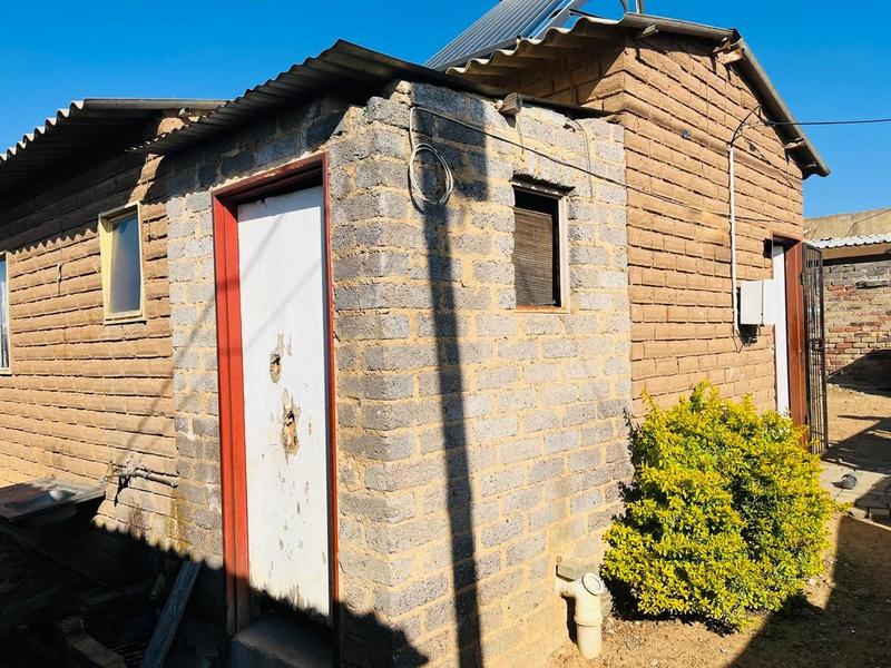 2 Bedroom Property for Sale in Cosmo City Gauteng