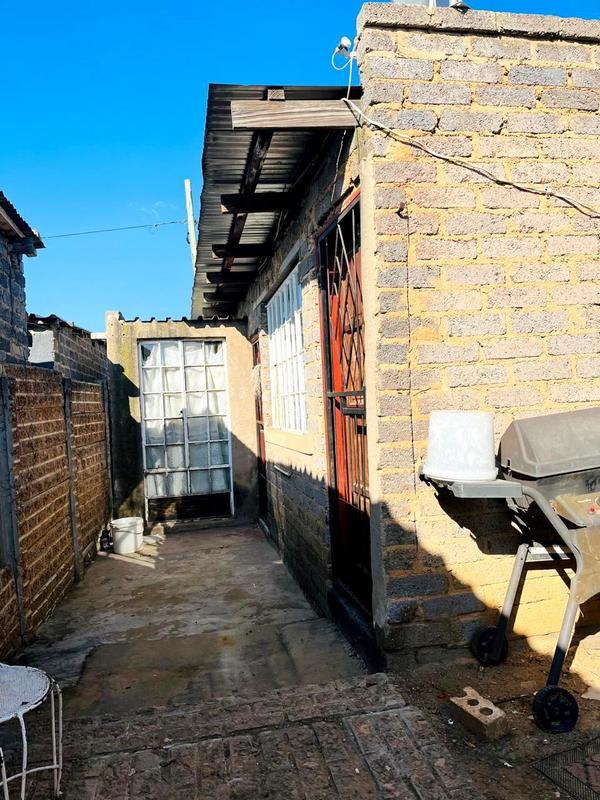 2 Bedroom Property for Sale in Cosmo City Gauteng