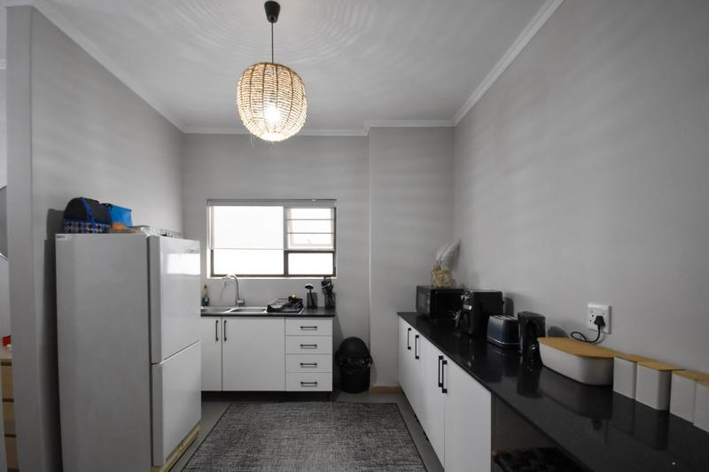 To Let 1 Bedroom Property for Rent in Midstream Estate Gauteng