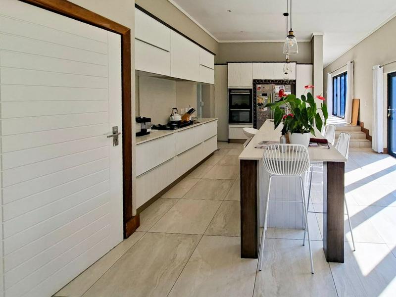 4 Bedroom Property for Sale in Midstream Estate Gauteng