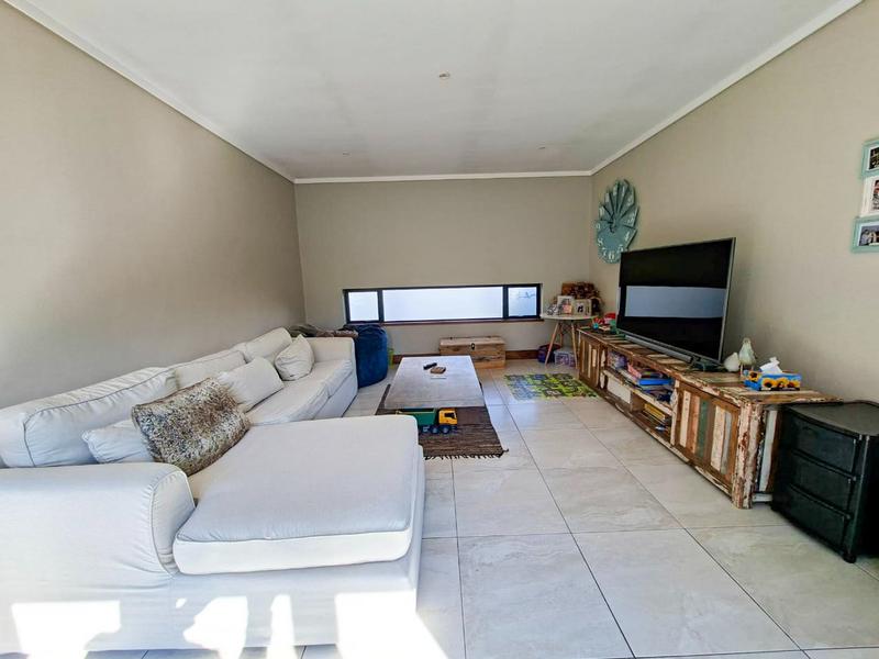 4 Bedroom Property for Sale in Midstream Estate Gauteng