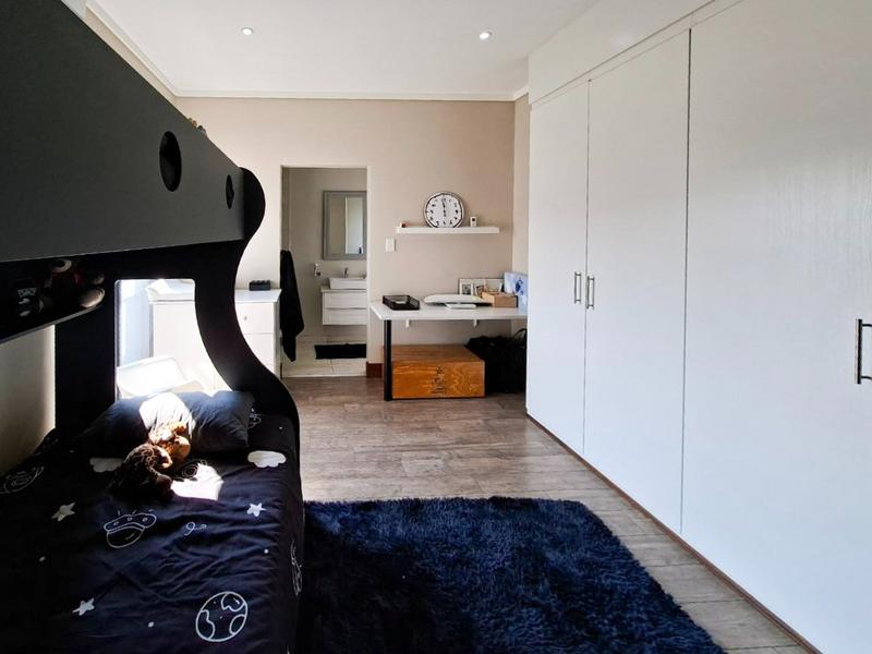 4 Bedroom Property for Sale in Midstream Estate Gauteng
