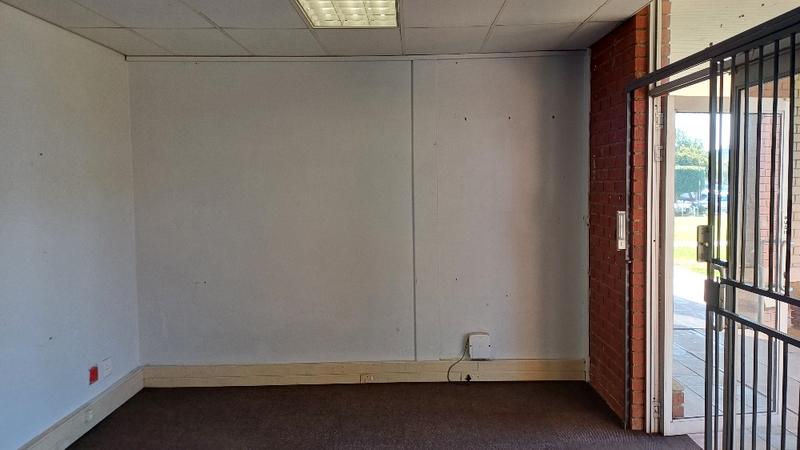 To Let commercial Property for Rent in Rooihuiskraal Gauteng