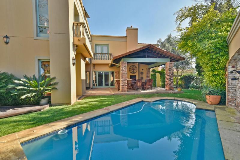 4 Bedroom Property for Sale in Northcliff Gauteng